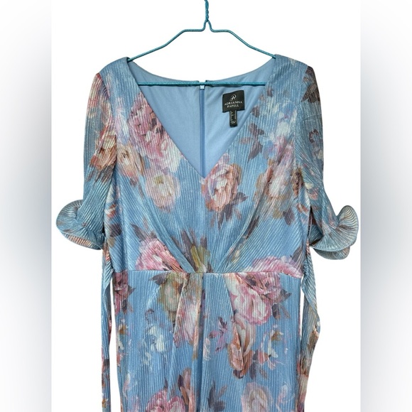 Adrianna Papell Printed Metallic Crinkle GownSize 12 - Picture 5 of 13